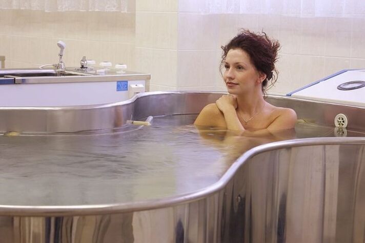 Knee treatment bath